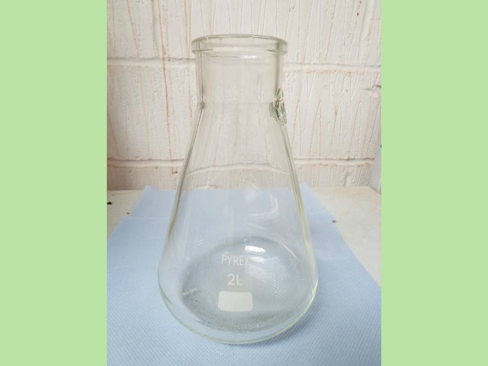 Pyrex 2L Filter Flask Conical With Hole, 6 pcs.